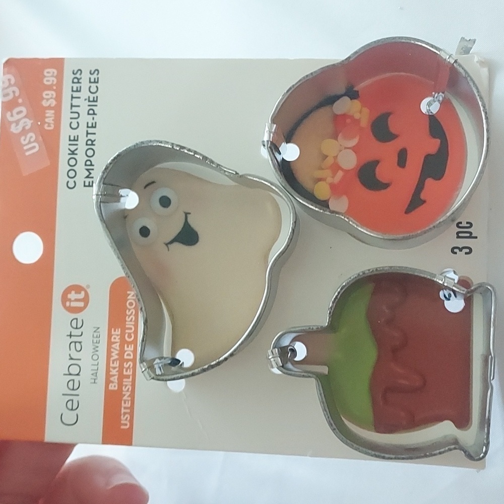 Celebrate it -Halloween Mini Cookie Cutters - New - Metal